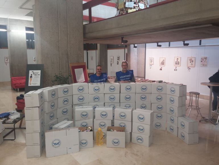 Material solidario donado desde la Biblioteca de Palencia