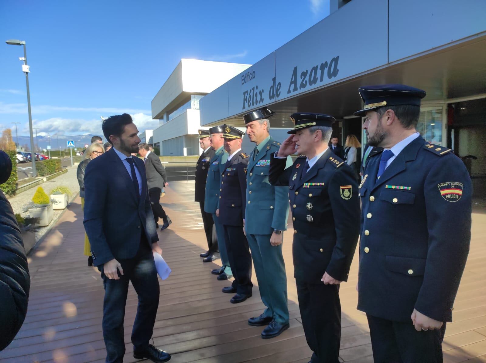 Rafael Pérez Ruiz, secretario de Estado de Seguridad en su visita a Walqa
