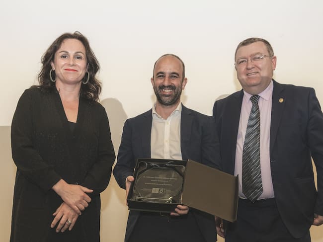 María López Sanchís, secretaria general de Medio Ambiente, Cambio Climático y Economía Azul, Alfonso Garcés y Juan Carlos Durán, decano del Colegio