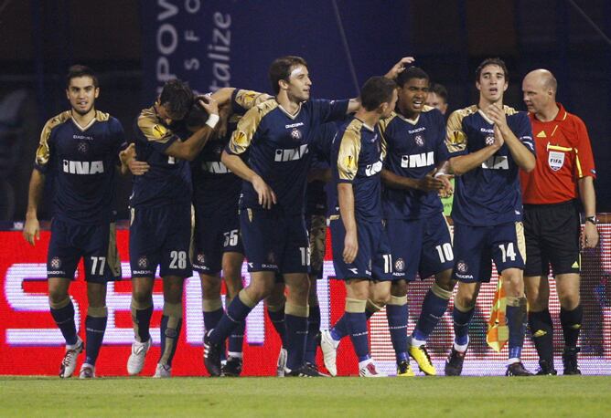 Los jugadores croatas festejan su gol frente al equipo castellonense