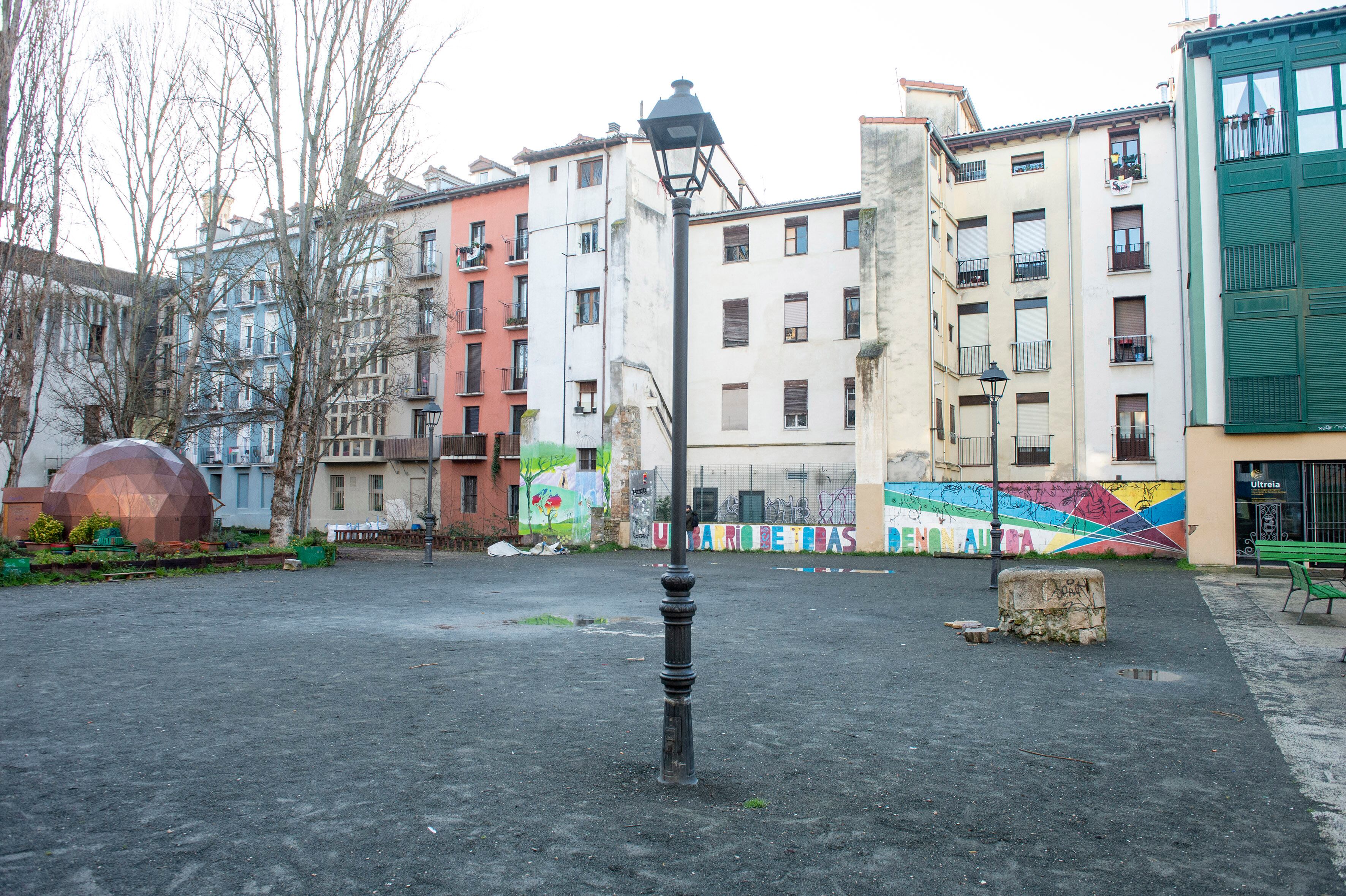 El subsuelo de Santa Ana tiene restos arqueológicos que podrían abarcar desde tumbas tardoantiguas a restos de la fundición Pinaquy, y se incluirían en la futura urbanización