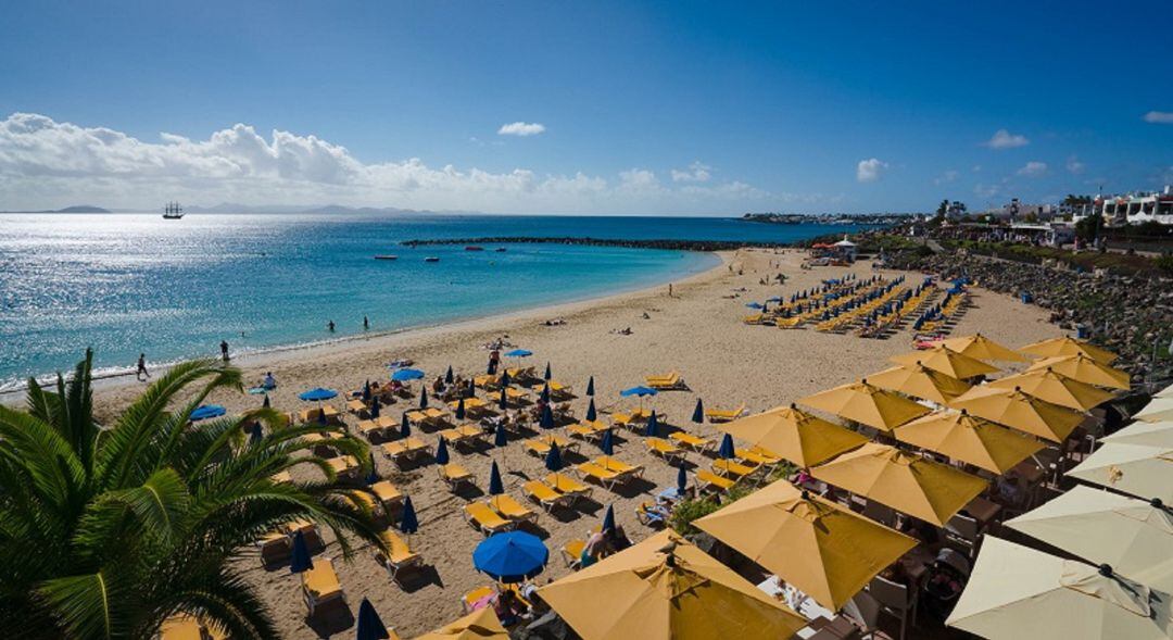 Playa Dorada, en Playa Blanca.