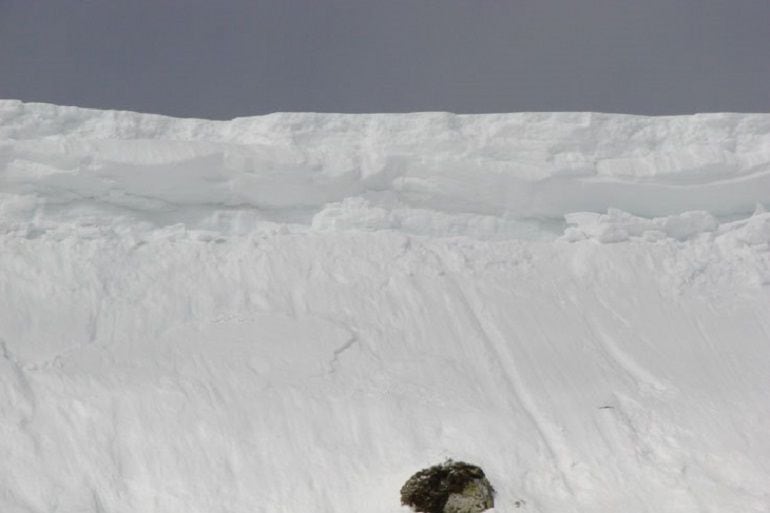 Acumulación de nieve en la sierra