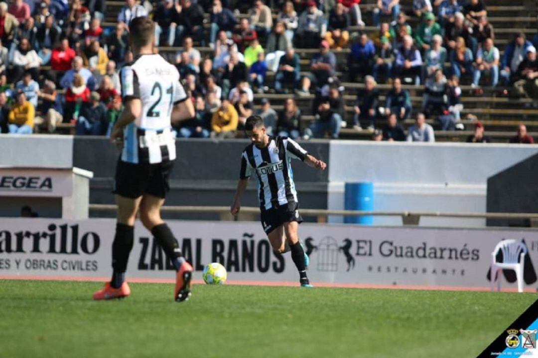 Mikel Fernández en el Municipal.