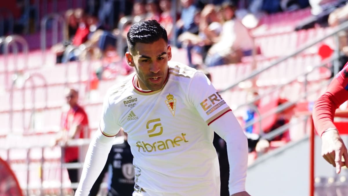 Transparencia total en el Real Murcia: de un embargo de 432 euros hasta los 180.000 euros del contrato de Dani Romera