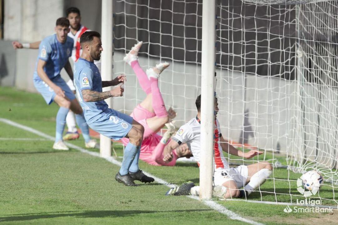 Primer gol encaixat a Vallecas.