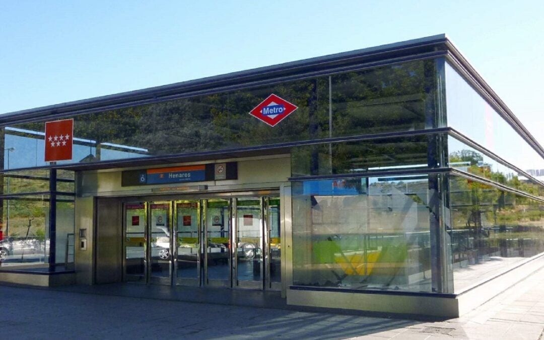 Línea de metro 7B en San Fernando de Henares