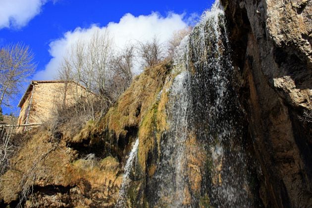 Cascada del Molino, en el río Júcar, en Tragacete (Cuenca).