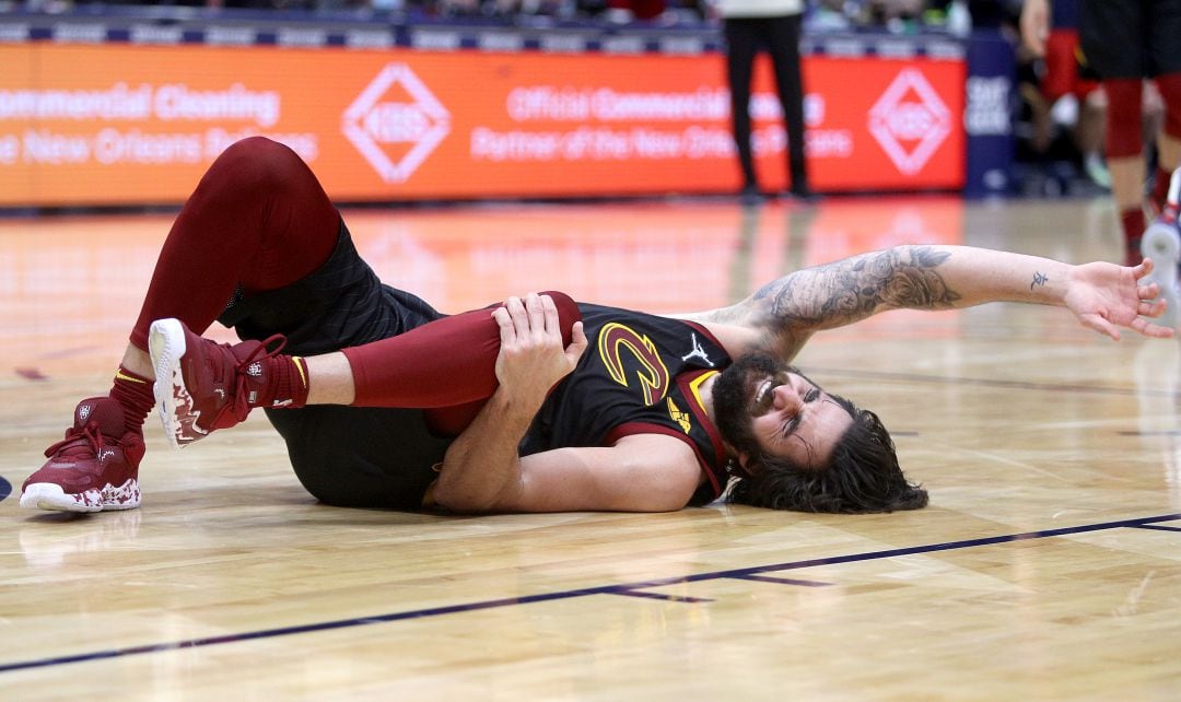 Ricky Rubio se duele de su rodilla izquierda, la pasada noche