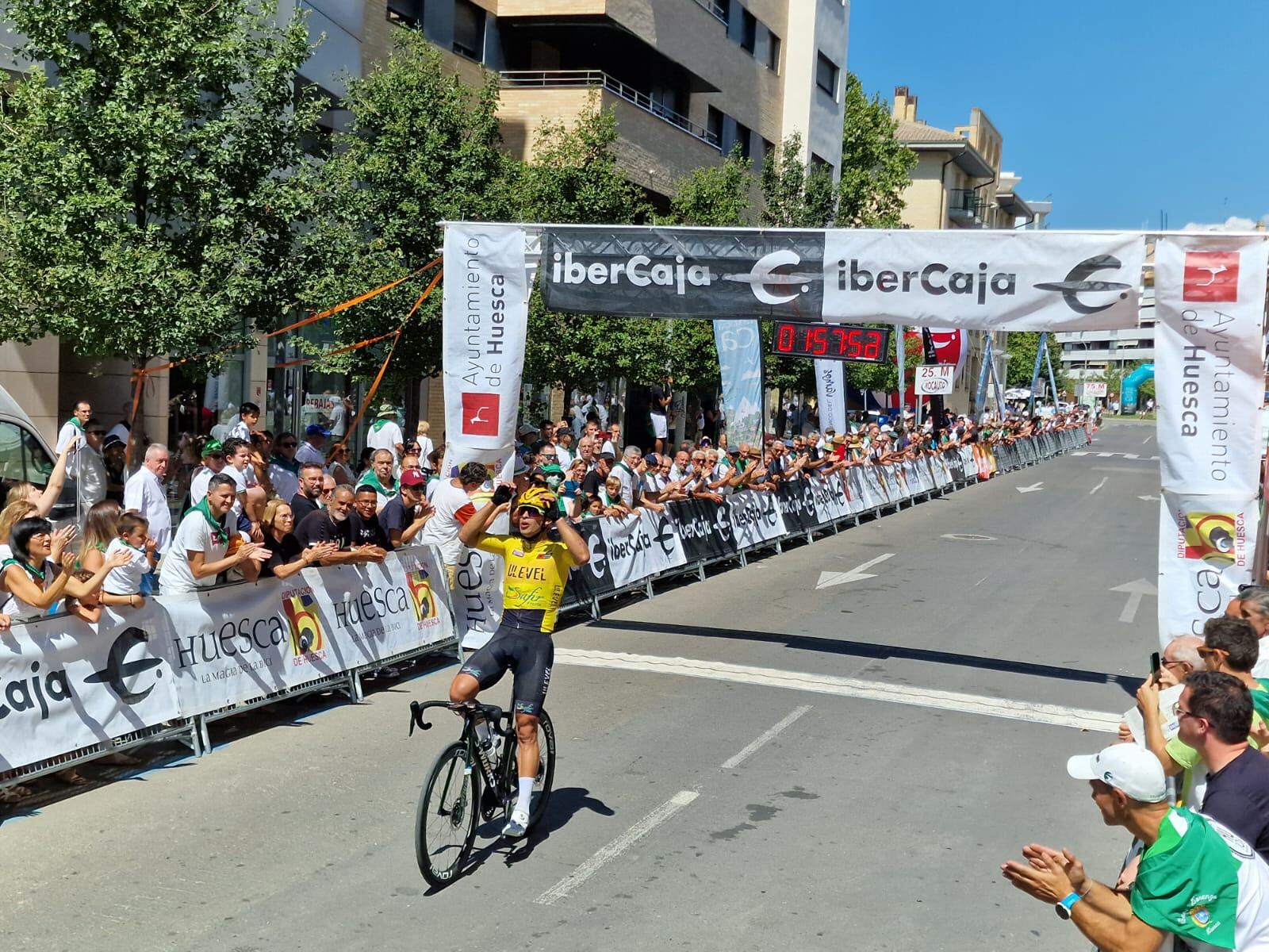 Jackson Huertas se lleva el Gran Premio de San Lorenzo 2022