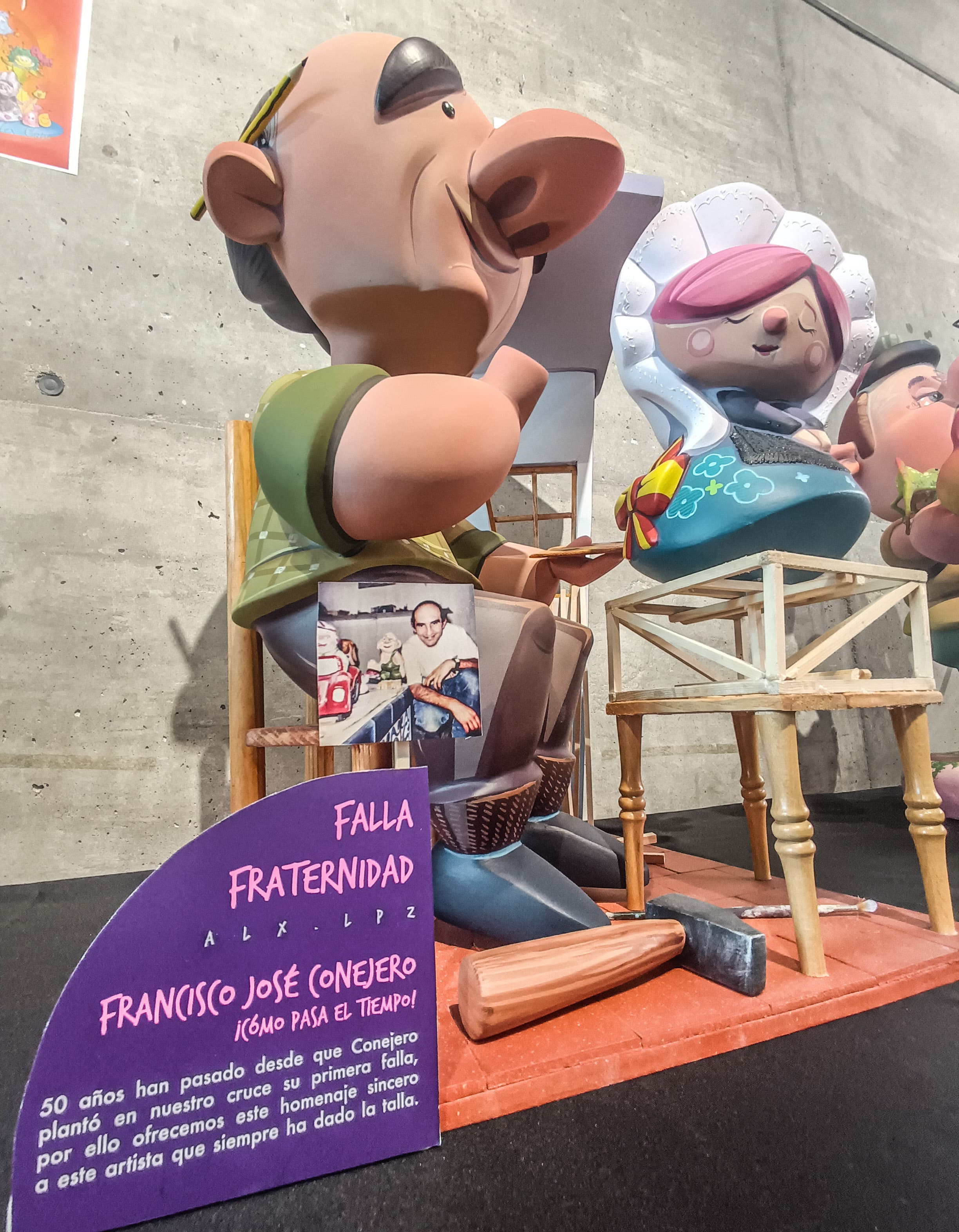 Homenaje de la Falla Fraternidad a Francisco Conejero