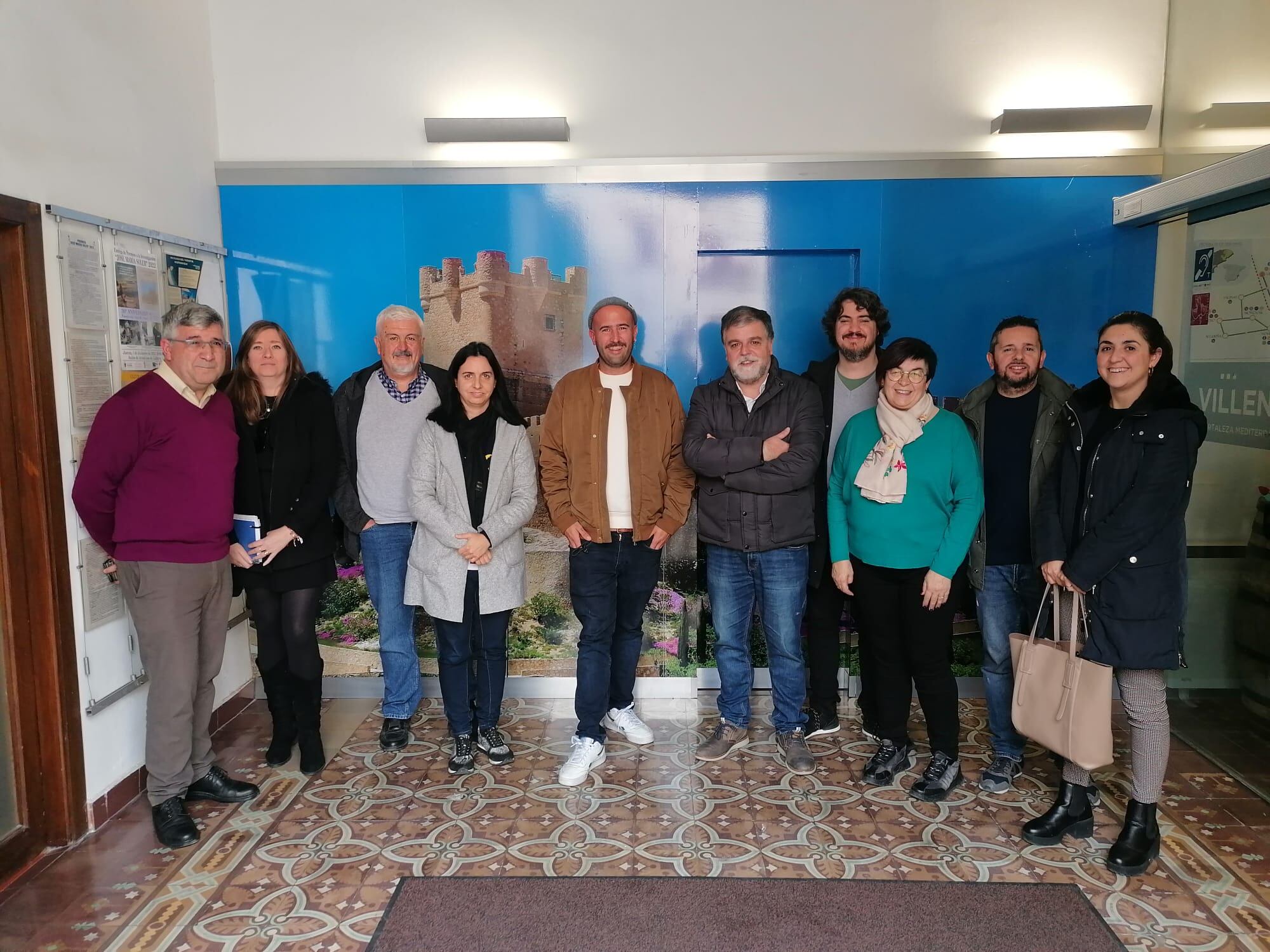 Marest, con miembros del Ayuntamiento de Villena