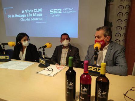 Amador Casquero, coordinador regional de Cáritas, y Pepe Crespo, presidente de la Federación de Hostelería y Turismo de Castilla-La Mancha