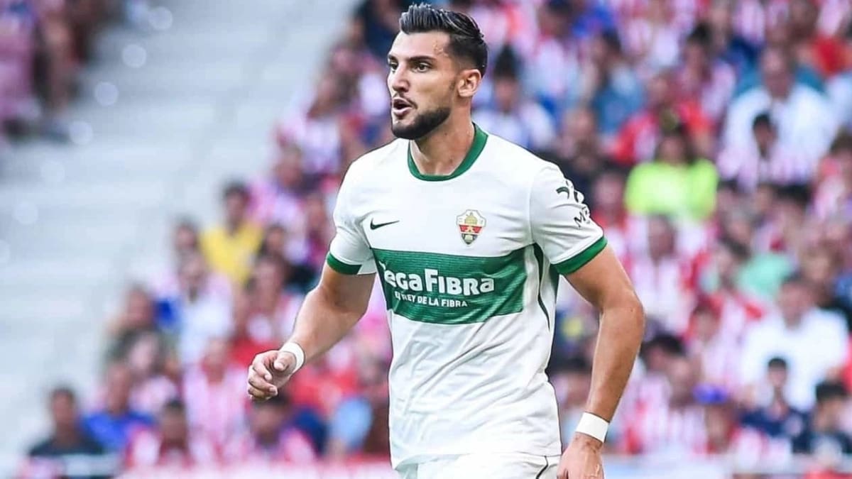 El Comité de Disciplina no sanciona al delantero del Elche CF Rafa Mir y abre una investigación reservada