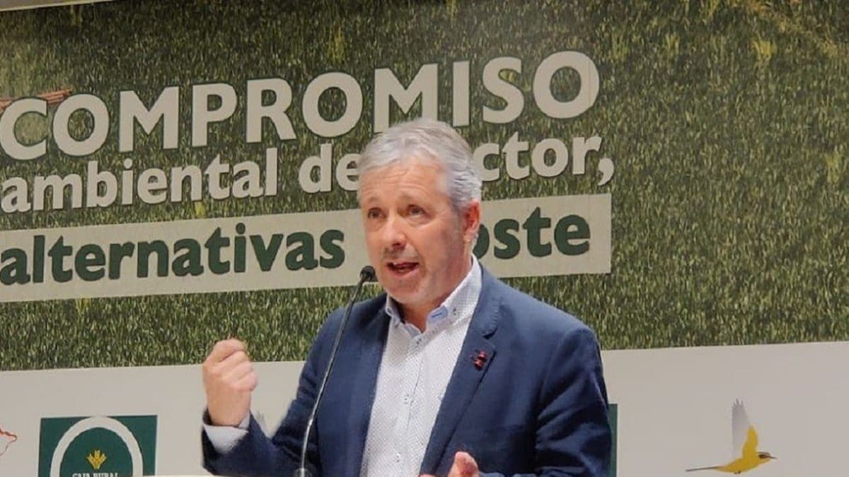 La primera llamada del día con Félix Bariain, presidente UAGN