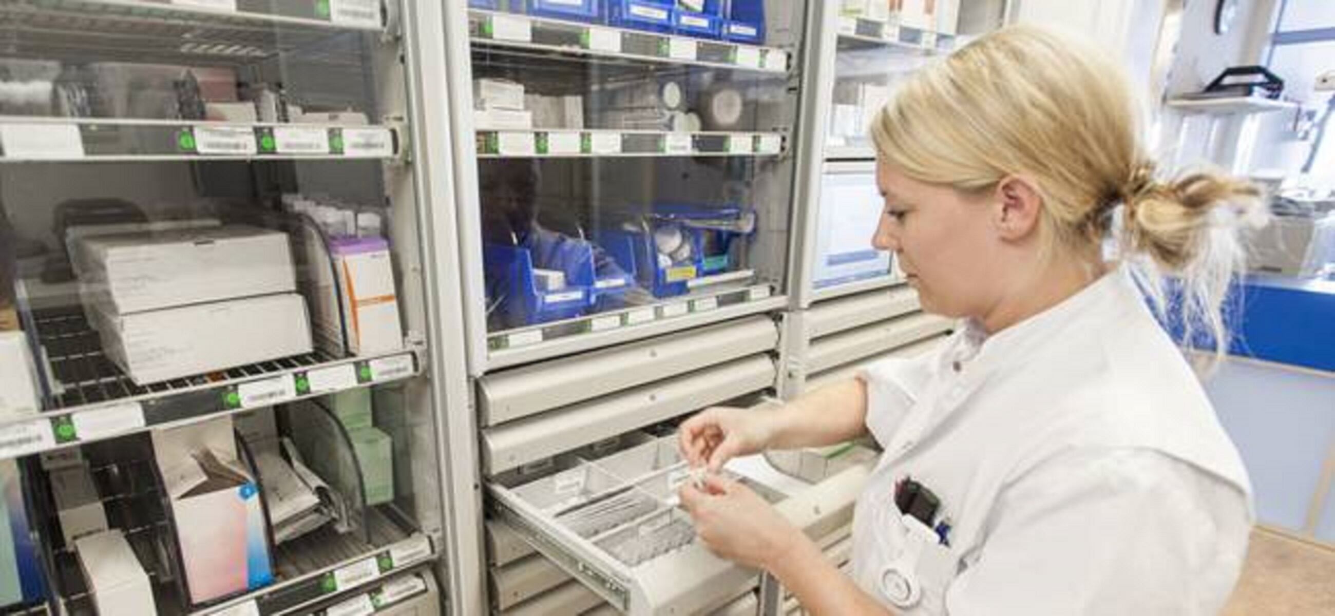 La Farmacia de un hospital es un punto fundamental del centro.