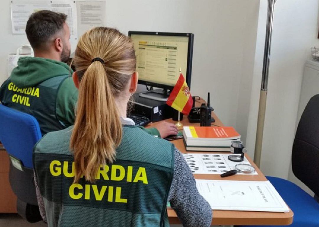 La Guardia Civil procedió el pasado lunes a la detención de estos dos menores 