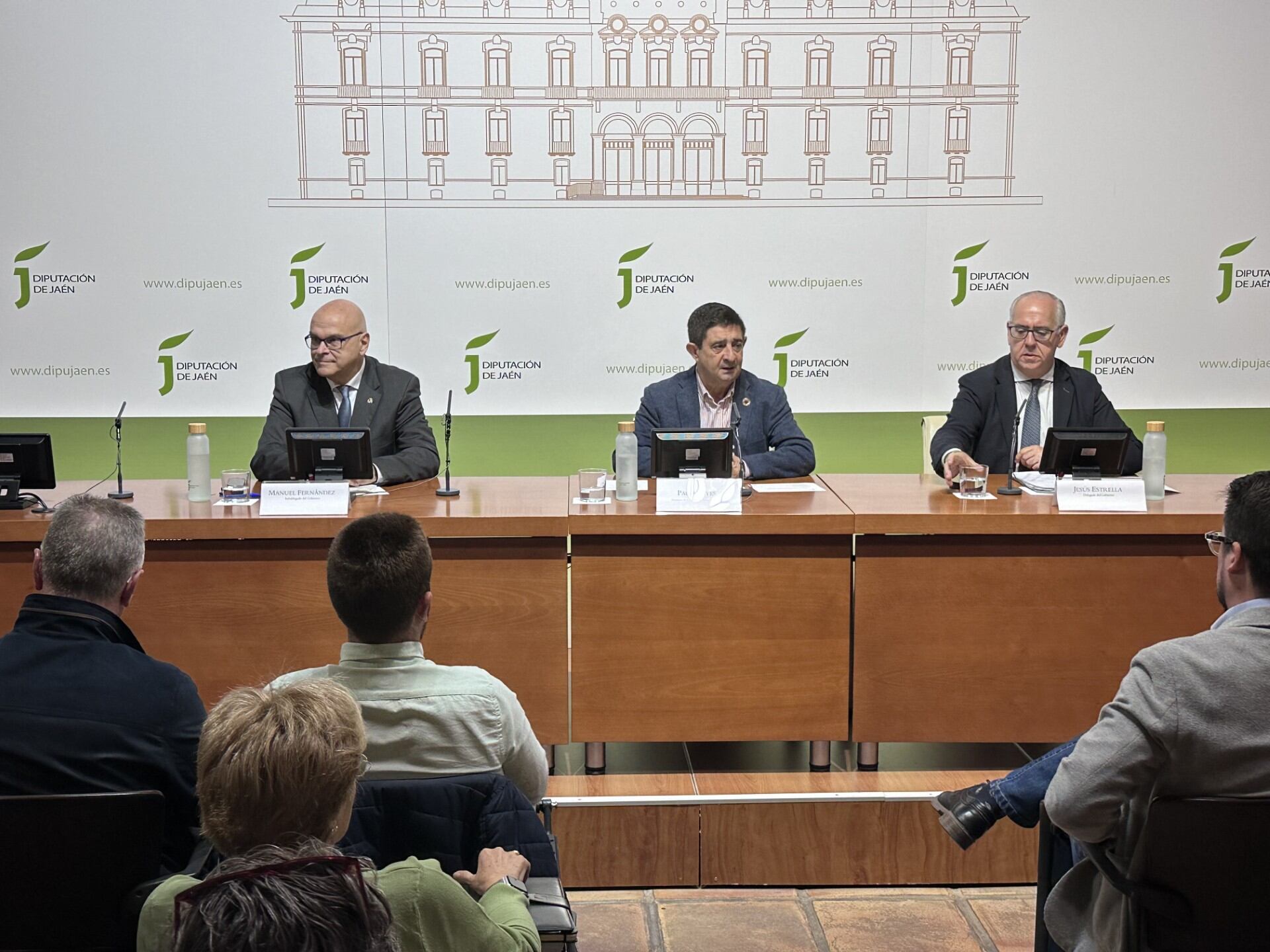 Presentación del Plan de Sostenibilidad Turística en Destino de Sierra Mágina en el Palacio Provincial.