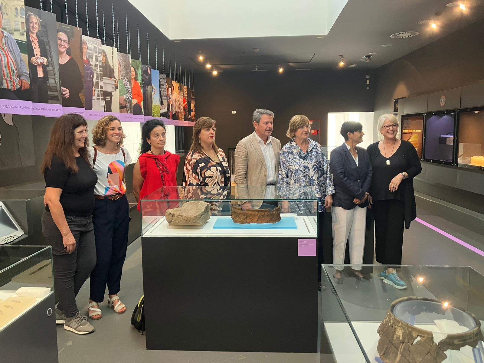 Presentación de la exhibición &quot;Mujeres Arqueólogas en Gipuzkoa&quot;