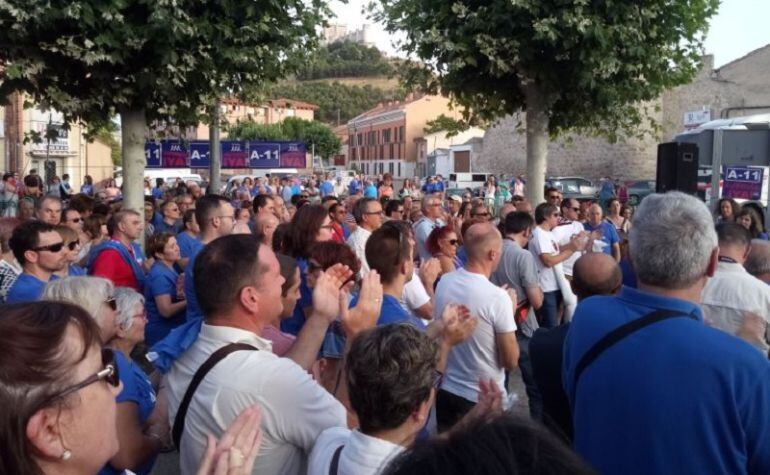 Imagen de una de las manifestaciones en favor del desarrollo de la A-11 en la comarca de Peñafiel.