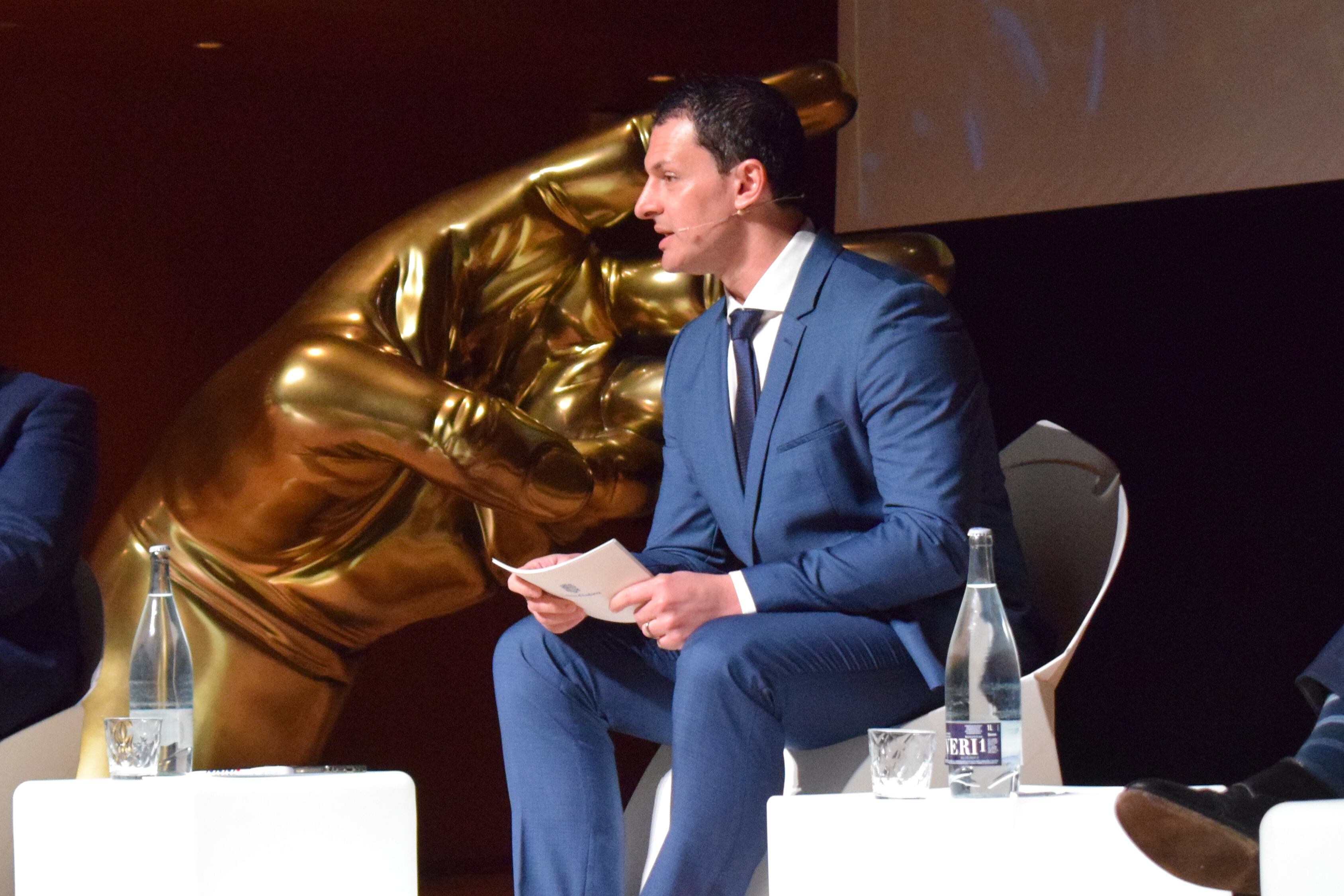 Gallardo vol crear les línies a Palma i París a finals d'any