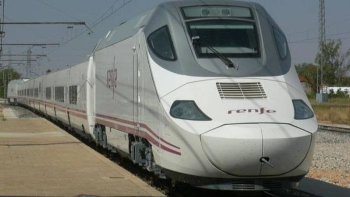 Nos volvió a pillar el tren. Indignados por un nuevo retraso del Talgo