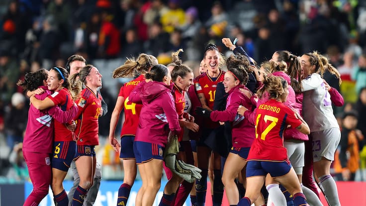 Especial Fútbol Femenino en 'Hoy por Hoy Comunitat Valenciana'