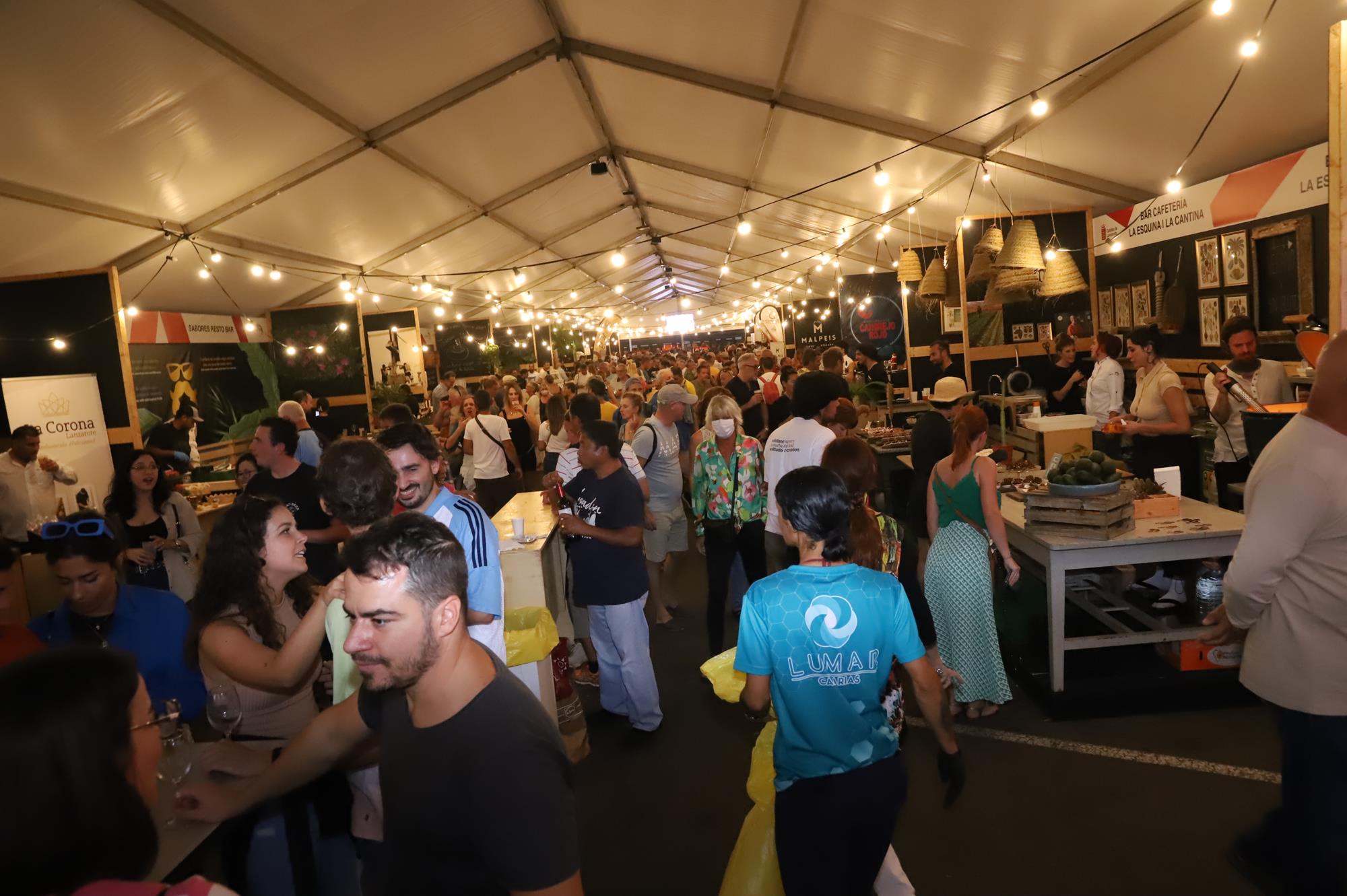 Asistentes al festival.