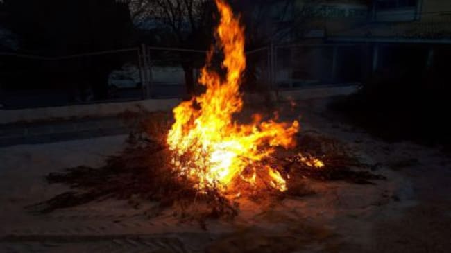 Lumbre en el Centro deParticipación Activa de Personas Mayores