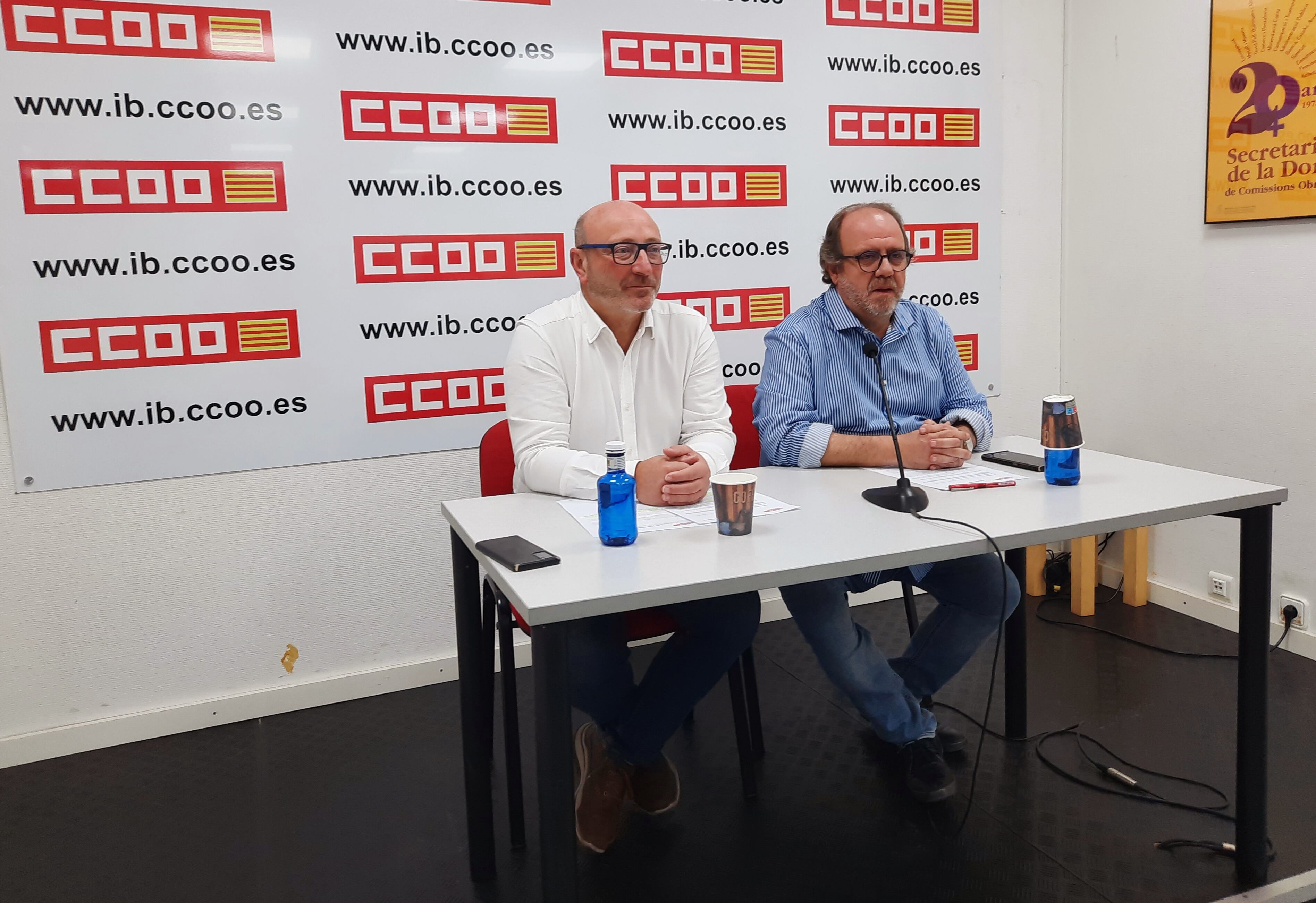 Rueda de presentación valoración año 2023. José Luis García, secretario general de CCOO Balears, y Xisco Mellado, secretario de Comunicación de CCOO Balears.