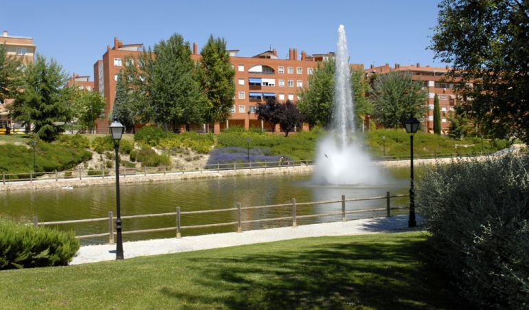 La escuela municipal de música de Valdemoro recorre varios parques con sus exhibiciones