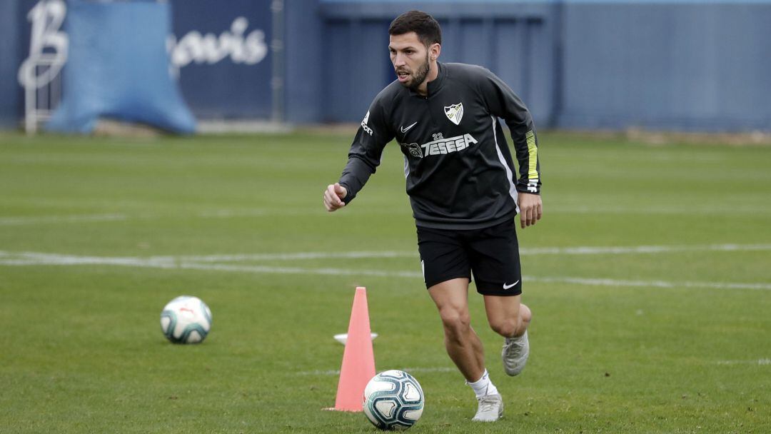 Dani Pacheco, durante un entrenamiento del Málaga