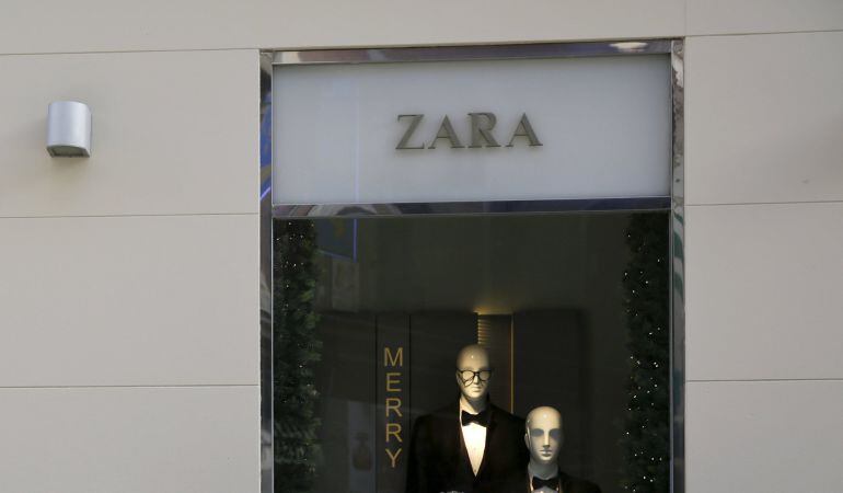 Escaparate de una tienda Zara (Inditex) del centro de Madrid.