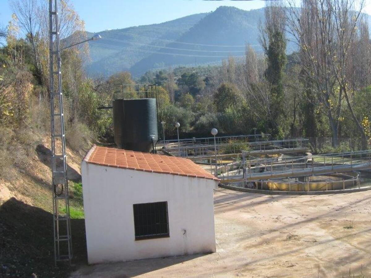 Las obras que Diputación acomete en las EDAR de la Sierra de Segura permitirán una mejora de la eficiencia energética