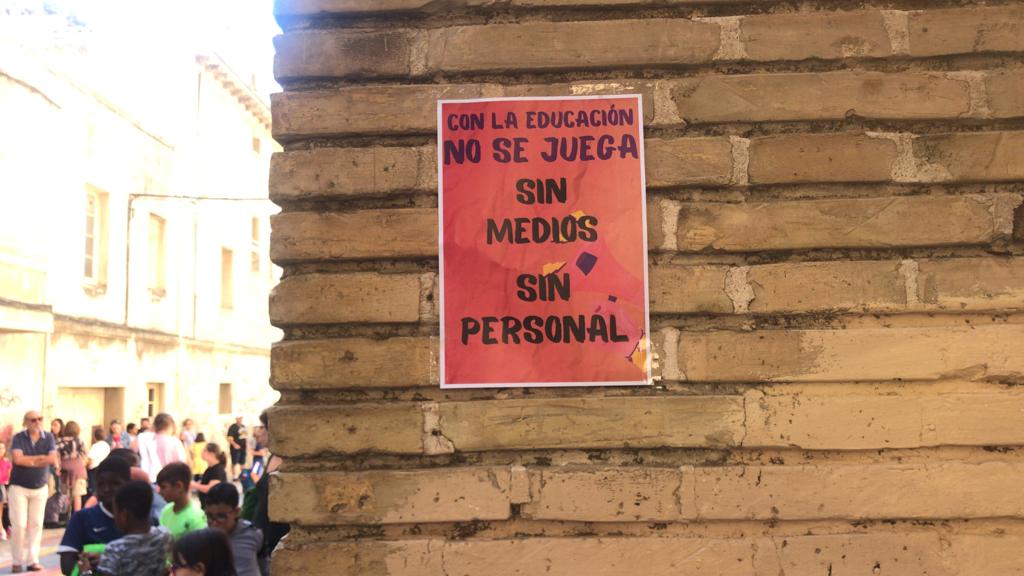 Uno de los carteles de la protesta