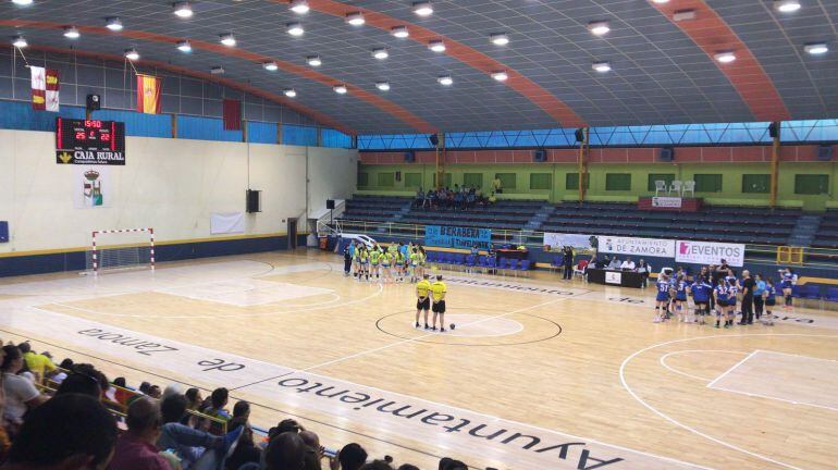 Tiempo Muerto en el tramo final del partido