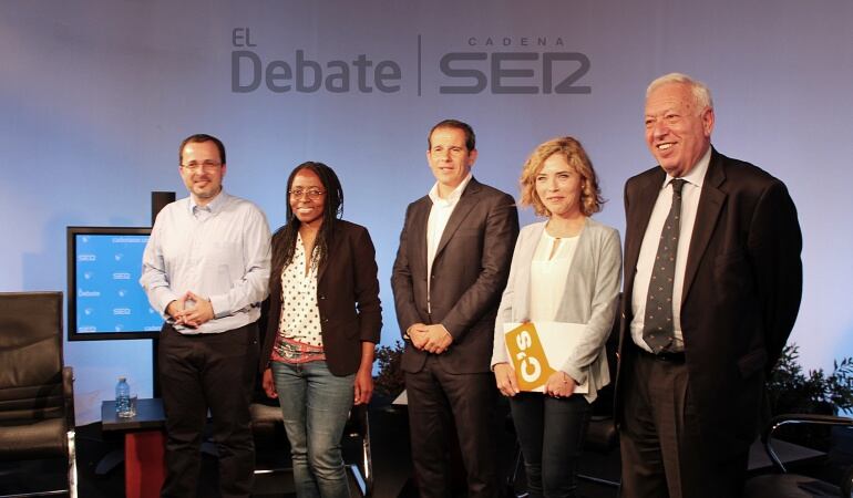 (izq→dcha) Julián López Milla (PSPV-PSOE), Rita Bosaho (A la Valenciana), Carlos Arcaya, Marta Martín Llaguno (Ciudadanos) y José Manuel García-Margallo (PP)