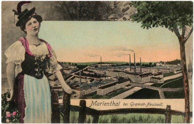 Postal de 1915 con panorámica de la fábrica textil Marienthal.