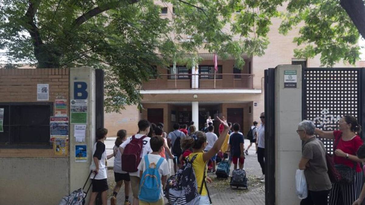 Miguel Ángel Araúz, delegado de Educación en Sevilla: "La bajada de la natalidad es un drama no solo social sino también económico, es la muerte de las sociedades"