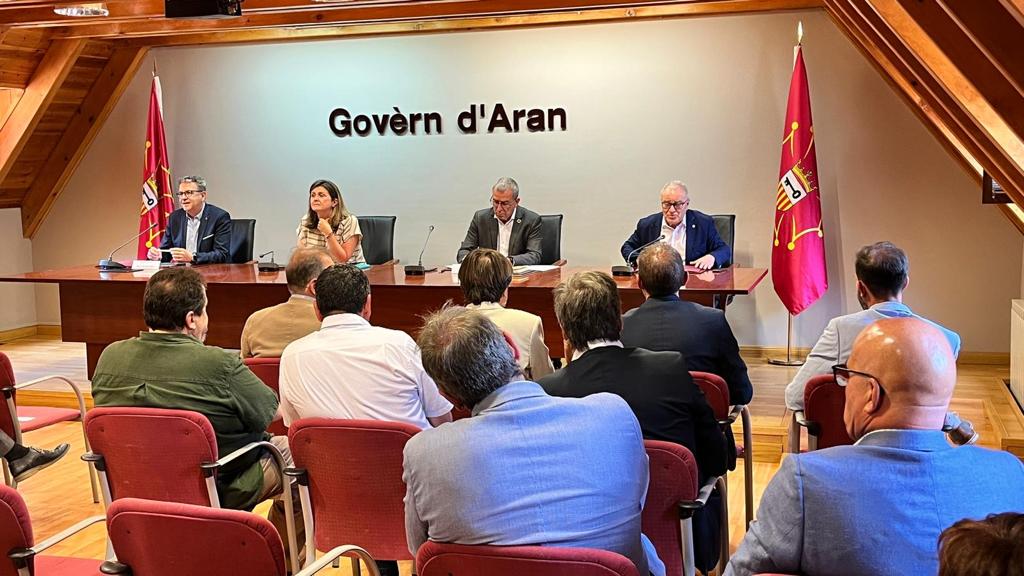 El convenio firmado permitirá desarrollar proyectos de innovación territorial en las provincias de Huesca y Lérida