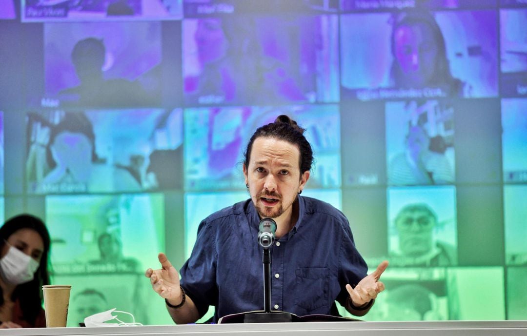 El secretario general de Podemos y vicepresidente segundo del Gobierno, Pablo Iglesias, interviene ante el Consejo Ciudadano de Podemos celebrado este sábado en Madrid.