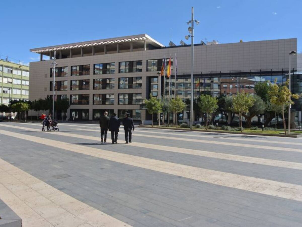 El equipo de gobierno gestionará 21 millones de euros en 2016