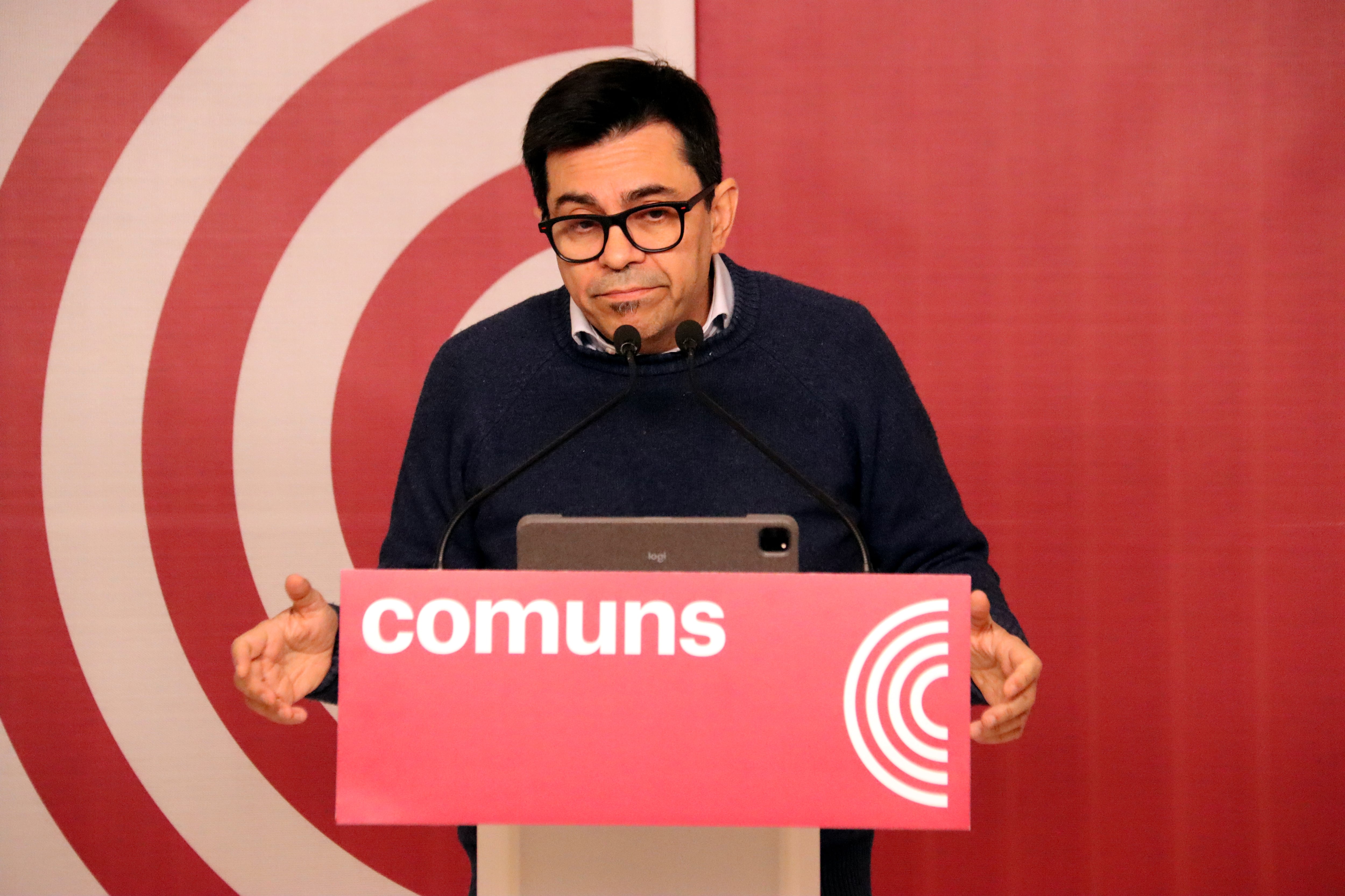 Gerardo Pisarello en una roda de premsa dels Comuns