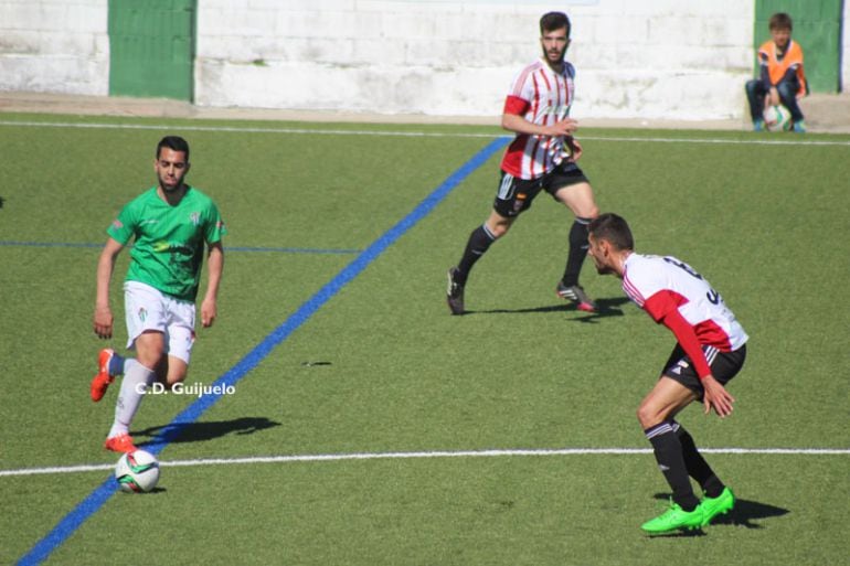 Pino, autor del gol del Guijuelo ante la UD Logroñés