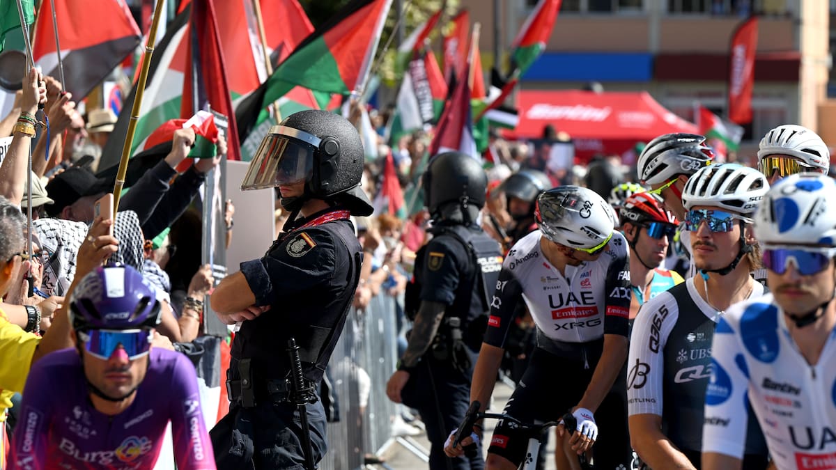 "Lo poquito que le queda a la ciudadanía es gritar": Manuel Jabois valora la incidencia de las protestas pro-palestinas en La Vuelta