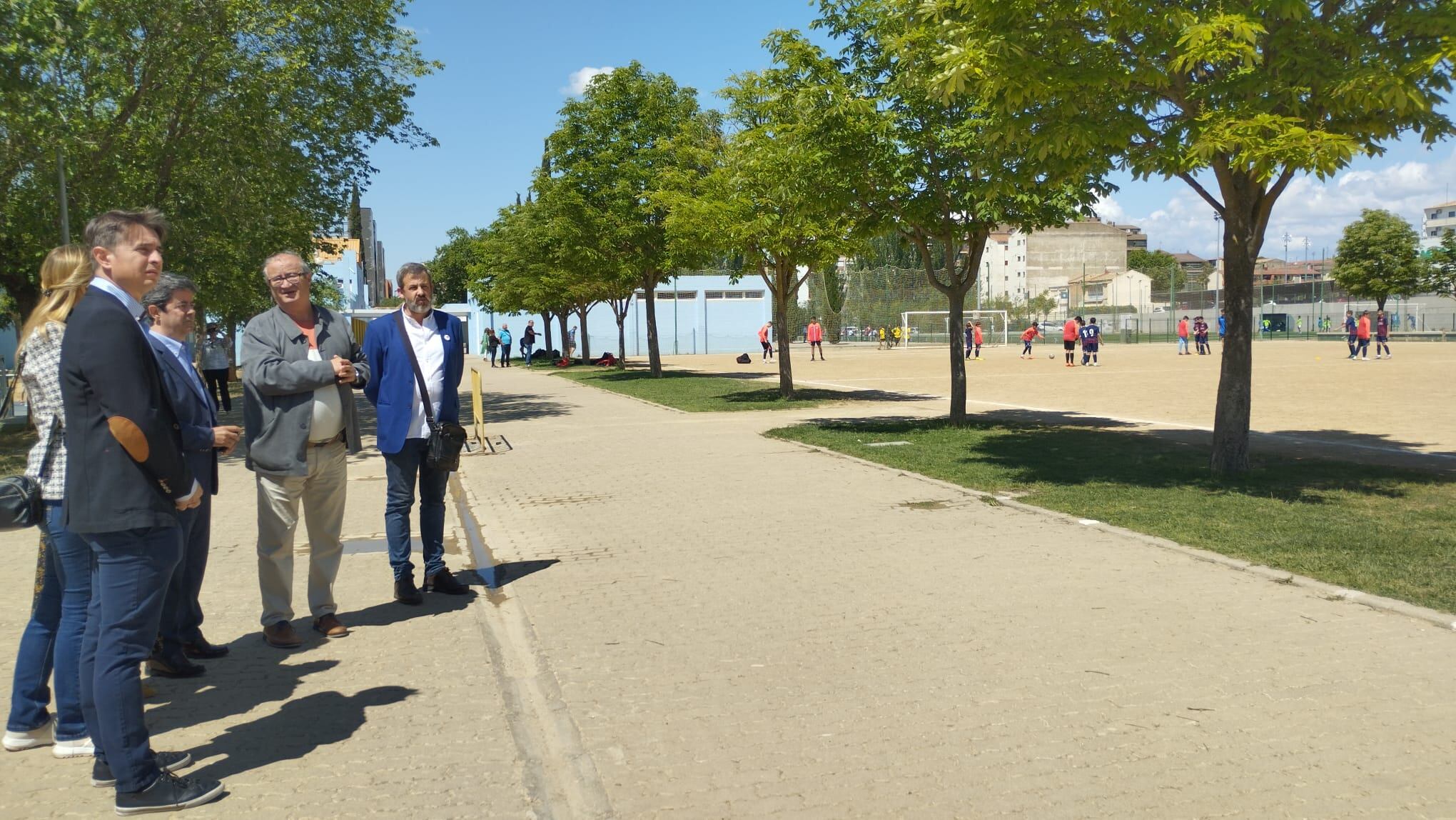 Luis Felipe junto a miembros de su candidatura en las instalaciones de la Ciudad Deportiva