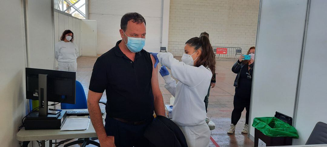 Se retoma la vacunación masiva