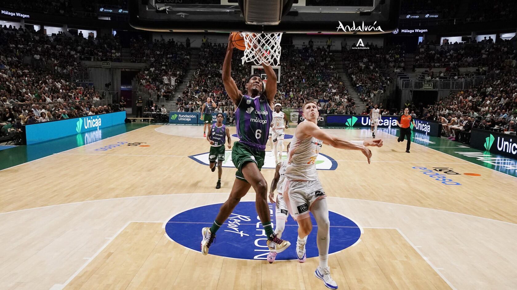 Kameron Taylor, en una acción del partido de ida