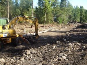 Los trabajos del desvío de caudal realizados en Toral de Merayo