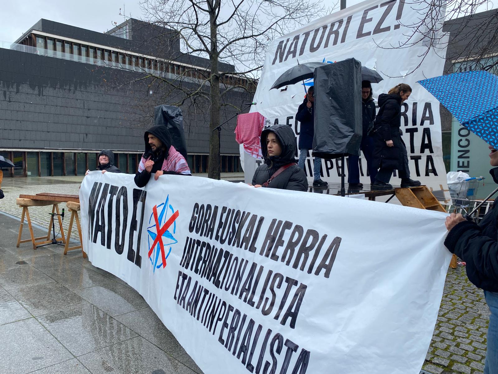 Manifestación contra la OTAN